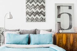 Sell quickly in Glendale with home staging and with me as your real estate agent - 6235947680
